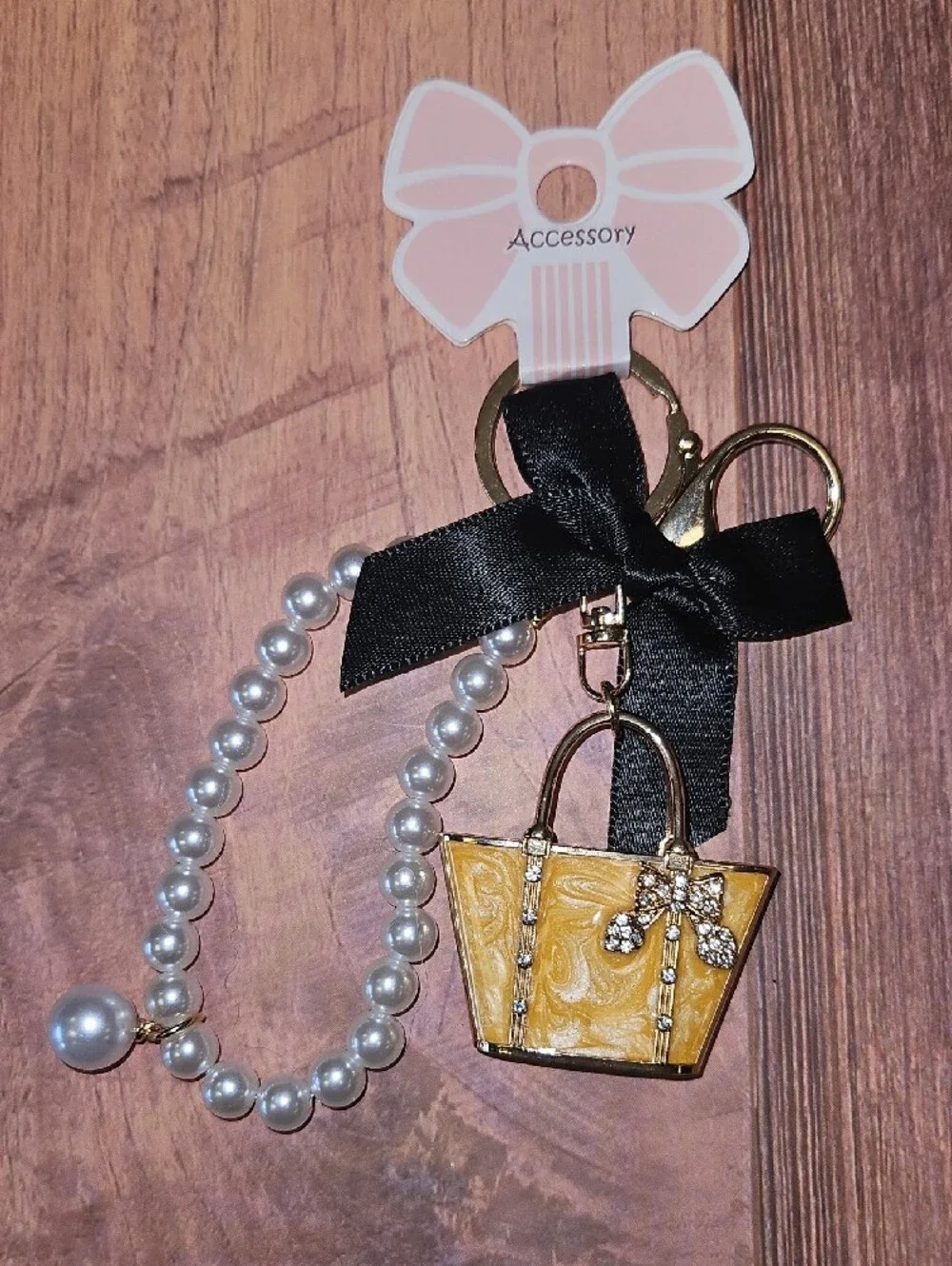 Pearl & Bow Handbag Keychains New